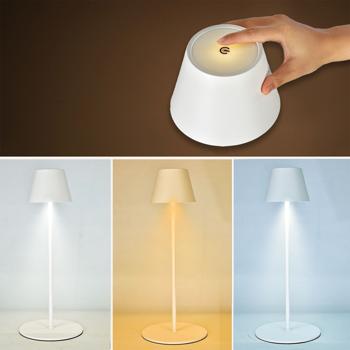 Preview: Moderna lampada da terra a LED regolabile in altezza, dimmerabile, bianca, 50 /90/130 cm - un‘elegante luce d‘atmosfera per soggiorno, camera da letto e ufficio