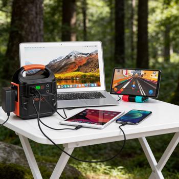 Preview: Power station compatta 88,8 Wh, generatore solare con presa 230V, 100W, USB-C PD65W, 12V DC, display LED e luce da 500 lm per campeggio e emergenze