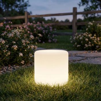 Moderna lampada da tavolo LED solare cilindrica e lampada da giardino con picchetto, cambio colore RGBW, ricaricabile via USB, IP44 resistente alle intemperie – ideale per il tuo giardino