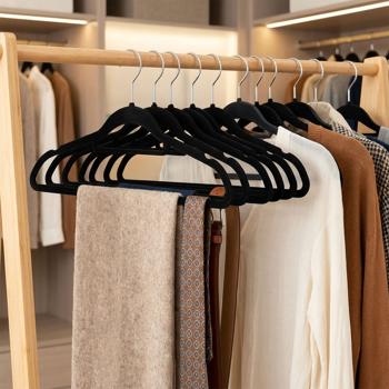 Appendiabiti premium, set da 10, con gancio girevole a 360 gradi, rivestimento antiscivolo e supporto extra per cravatte, cinture o sciarpe, salvaspazio