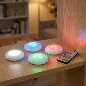 4er-Set LED Push-Lichter mit Fernbedienung: 12 Farben, Farbewechsel - Klebe-Leuchten für Schrank, Regale, Vitrine - Nachtlicht dimmbar mit Timer