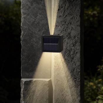 Preview: 4 appliques LED solaires d’extérieur – éclairage blanc chaud ou lumière du jour – avec batterie et capteur, IP44 – lampe décorative pour mur et clôture