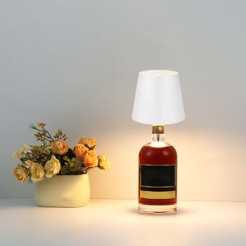 Preview: Set di 2 lampade per bottiglia, batteria da 8 h: dimmerabili – 3600 mAh – 3 colori di luce, bianco – illuminazione d’atmosfera – luce decorativa per bottiglia con paralume in metallo