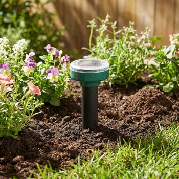 Preview: Répulsifs Solaires Taupes & Campagnols (16 pcs) - Anti-Nuisibles par Vibrations, Écologiques, IP44 - Couvre 11‘200 m², Sans Fil