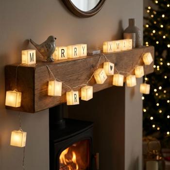 Set di 2 catene luminose per messaggi di saluto – 90 lettere, numeri e simboli – 20 lightbox a LED – A batteria – Senza cavi – Decorazione da interno