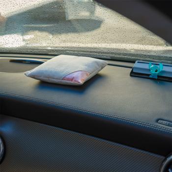 Preview: Déshumidificateur de voiture réutilisable – 500 g de granulés pour 100 ml d’eau – contre la buée sur les vitres et l’humidité dans la voiture