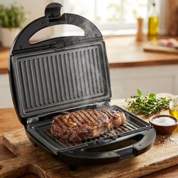 Preview: 3in1 Multifunktions-Grill - Sandwichmaker, Waffeleisen und Kontaktgrill, starke 850 W, schwarz, Antihaftbeschichtung
