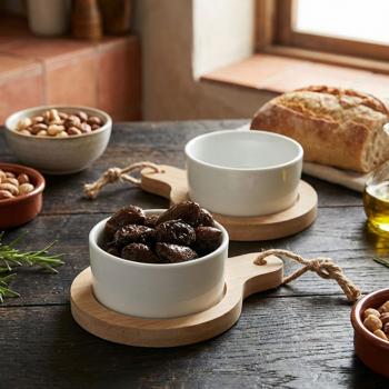 Preview: set di 4 eleganti ciotole da tapas in ceramica, su tagliere in bambù, Ø 7,5 x 9 cm - Moderne ed eleganti, ideali per antipasti, salse e salsine
