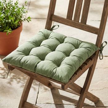 Preview: Stuhlkissen mit Steppung 46x46 cm Grün - Bequeme Sitzkissen für Küchen- & Gartenstühle - 8 cm Dicke - UV-Schutz - Mit Befestigungsbändern