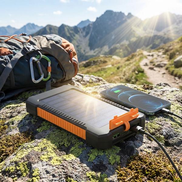 Solar-Powerbank 8.000 mAh IP65: Robust, 2x USB-A, LED-Licht – Eine Outdoor-Ladestation für Smartphone & Tablet auf jeder Tour