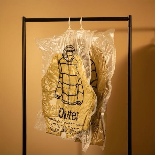 8er-Set Vakuum-Beutel mit Kleiderhaken, 67 x 90 cm: Ein effiziente Kleiderhülle für Bettwäsche & Kleidung - Schützen Sie Ihre Textilien