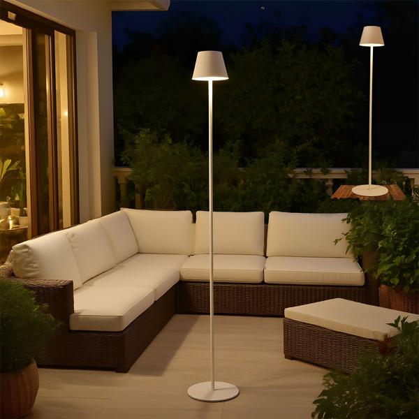 Moderne höhenverstellbare LED-Stehlampe, dimmbar, weiss, 50 /90/130 cm - ein elegantes Stimmungslicht für Wohnzimmer, Schlafzimmer & Büro