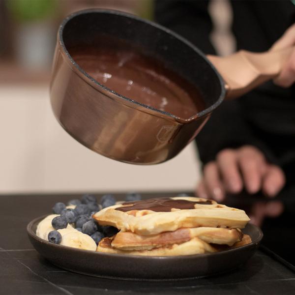 Esclusivo set da cucina di design, 15 pezzi, utensili da cucina e sottopentola, elegante oro rosa, alluminio di alta qualità e stile