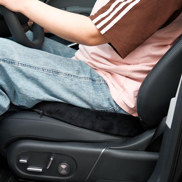 Komfortables Memory-Foam-Sitzkissen mit Kühlgel & Anti-Rutsch-Beschichtung, 44 x 35 x 8 cm - für lange Fahrten & Arbeitstage im Home-Office oder Büro