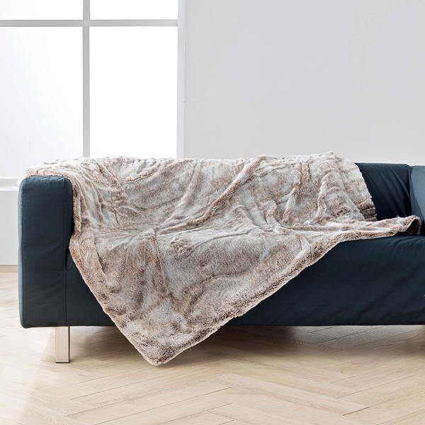 4er-Set Superweiche Kuscheldecken 180 x 220 cm & 125 x 150 cm und 2 Flauschige Dekokissen 45 x 45 cm in Felloptik, Schokobraun - Für Wohlfühl-Momente