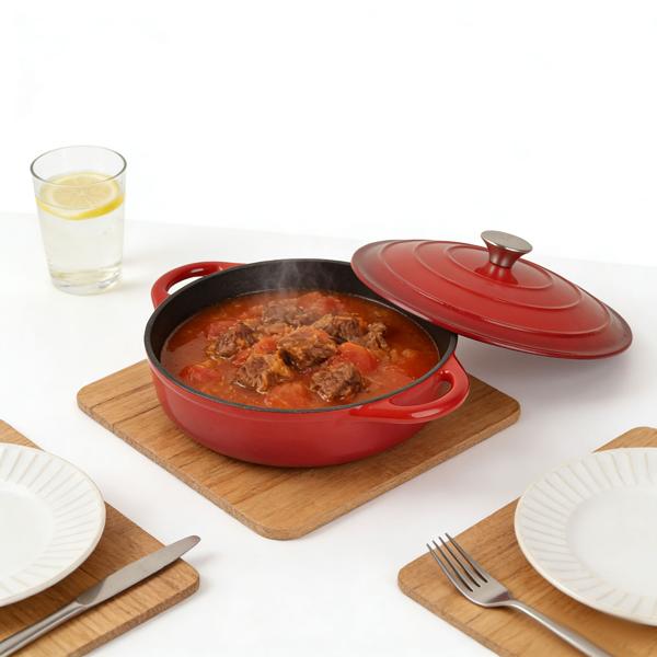 Cocotte en fonte avec couvercle, 28 cm, rouge – compatible tous feux, dont induction – passe au four – matériel professionnel