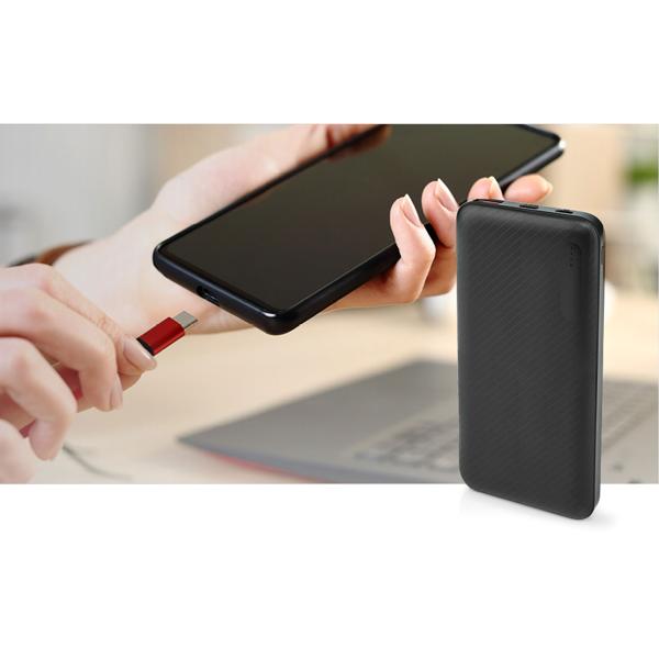 Powerbank 10.000 mAh – schnelles Aufladen mit 18 W, LED-Anzeige, kompakt & leicht, USB-C & USB-A, ideal für unterwegs, schwarz