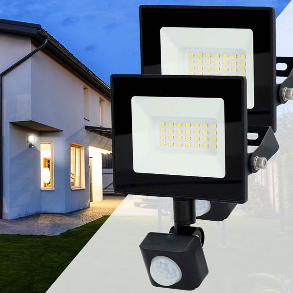 2er-Set Robuster LED Gartenstrahler aus Aluminium mit Bewegungsmelder, 1620lm, 28 helle LEDs, IP44, schwarz: Wetterfest und zuverlässig