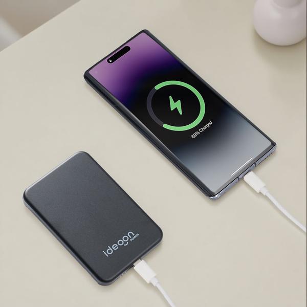 MagSafe Powerbank 5000 mAh, 15W Qi - Hochwertige kompakte Wireless Power Bank – Schnelles Laden Quick Charge für iPhone & Android – Mobiler Power-Boost
