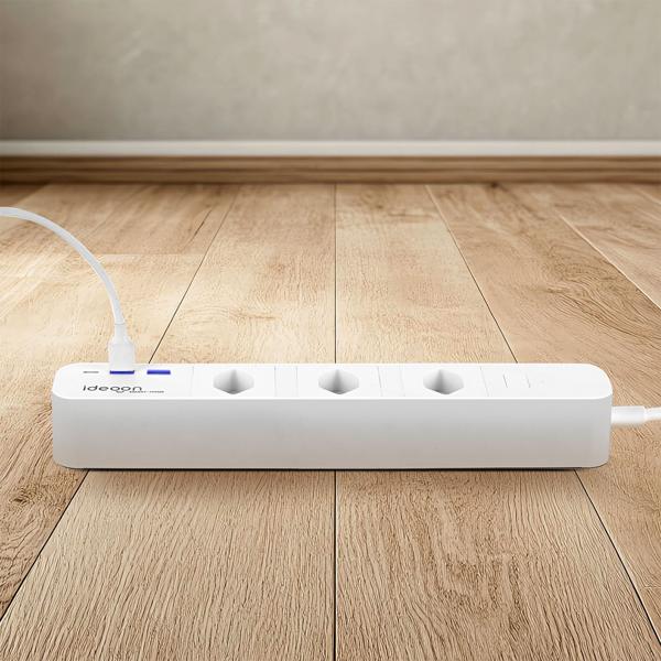 Smarte WLAN-Steckdosen-Leiste (CH), 3-fach mit USB-Ports, Sprachsteuerung (Alexa/Google), 10 A: Eine Mehrfachsteckdose für SmartHome Komfort